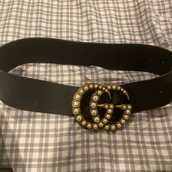 Gucci belt